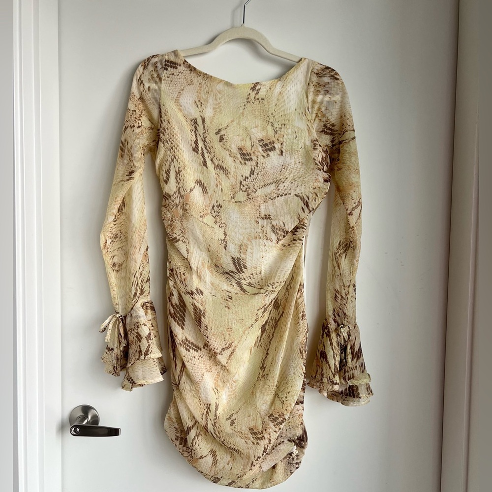 Boohoo Beige Brown Snake Print Long Sleeve Mini Dress